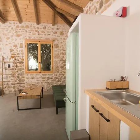 Almyrikia Ii Next To The Sea