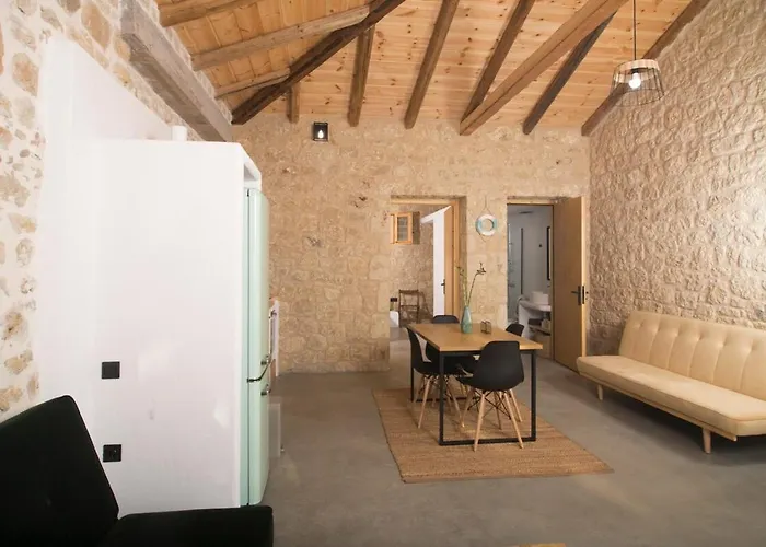 Almyrikia Ii Next To The Sea Vakantiehuis