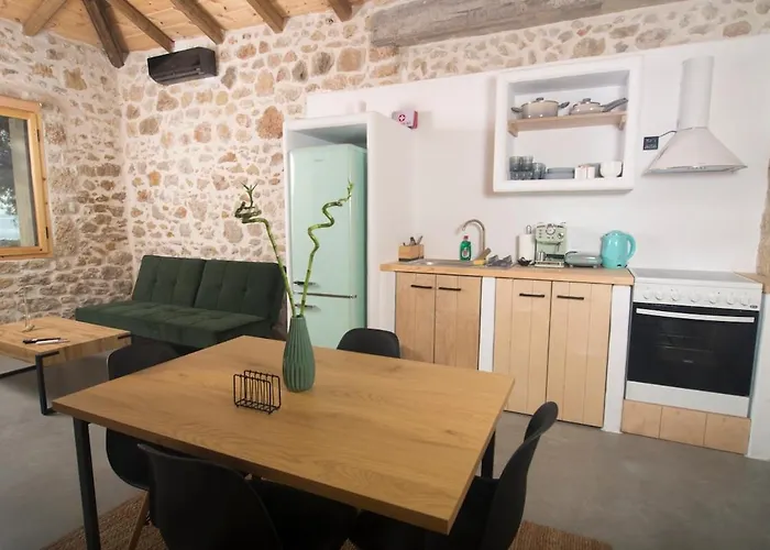 Almyrikia Ii Next To The Sea Vakantiehuis *